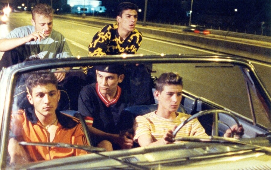 Στιγμιότυπο της ταινίας Από την άκρη της πόλης του Κωσνταντίνου Γιάνναρη